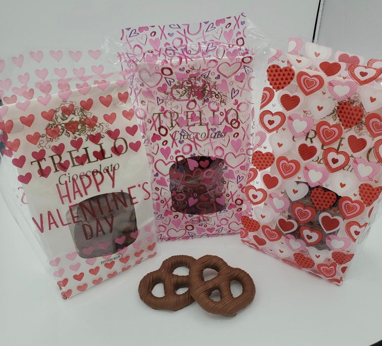 Valentine’s Chocolate Covered Pretzels