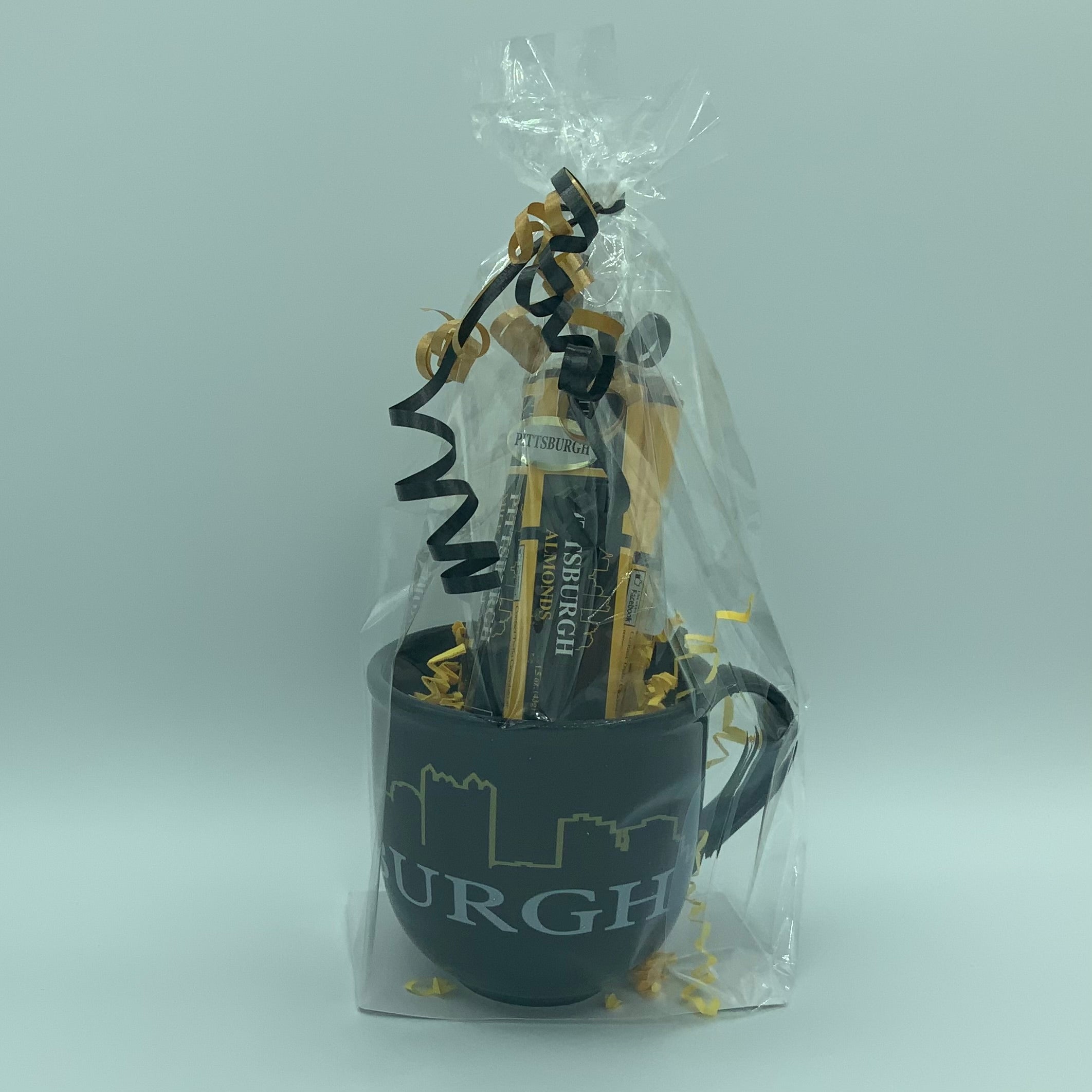 Pittsburgh Skyline Black Latte Mug & Chocolate, Gift Set